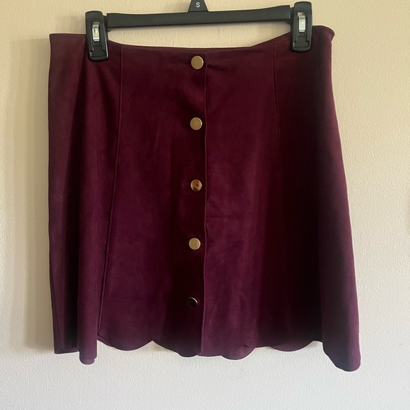 Guess Skirt Size M - Picture 1 of 3